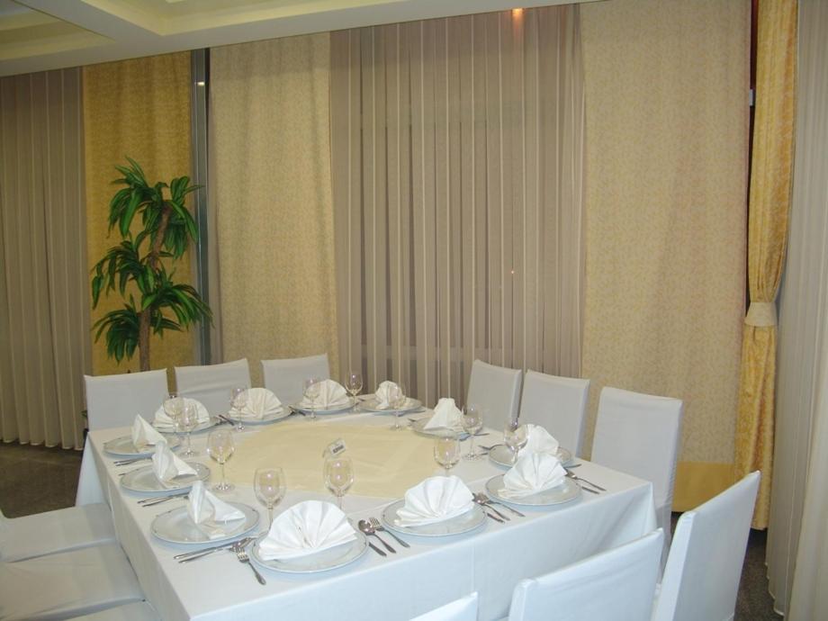 Hotel Zovko Slavonski Brod Esterno foto