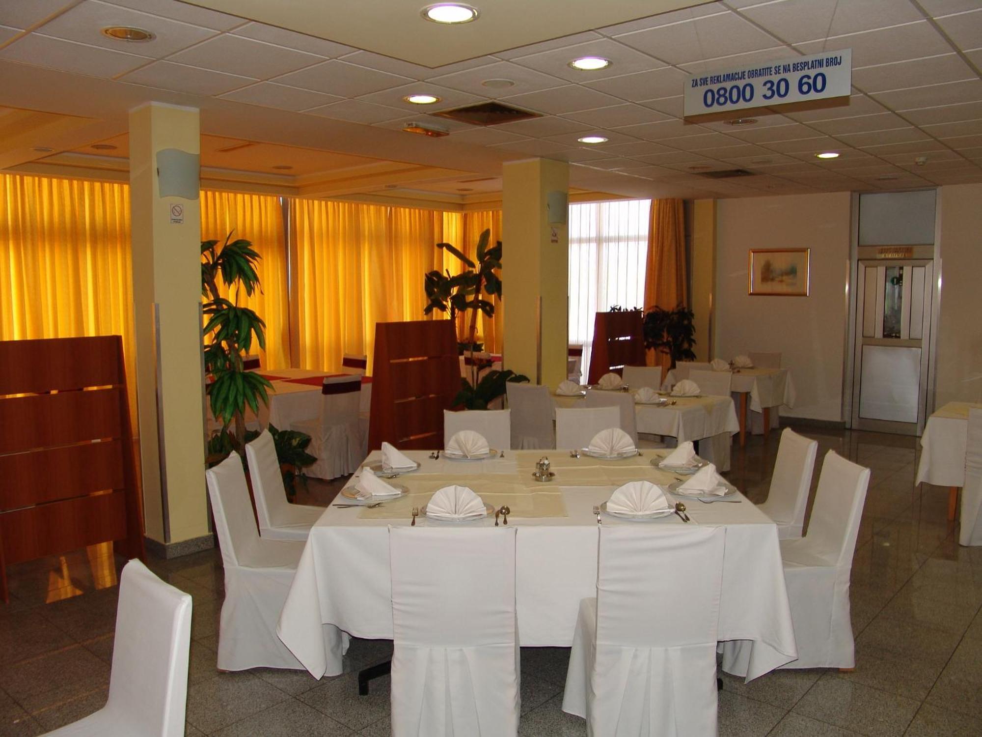 Hotel Zovko Slavonski Brod Esterno foto